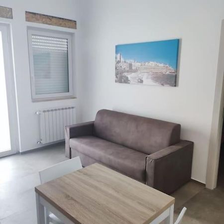 Appartamento Sul Mare Con Parcheggio Privato Монополи Екстериор снимка
