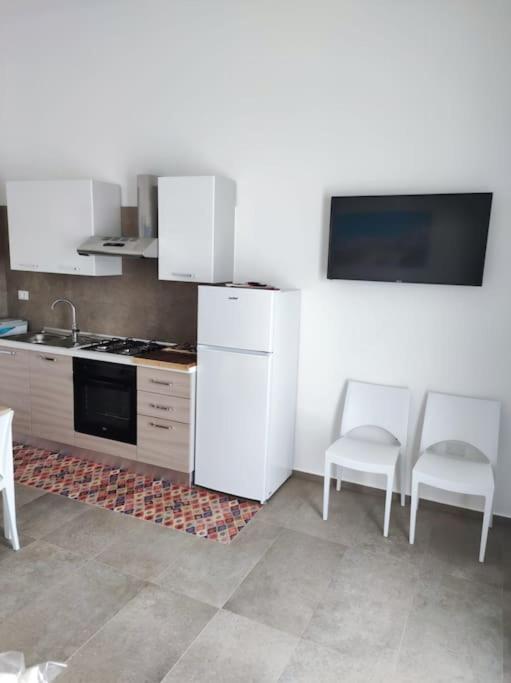 Appartamento Sul Mare Con Parcheggio Privato Монополи Екстериор снимка